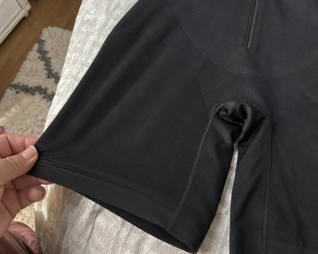 Seamless Leg Hems