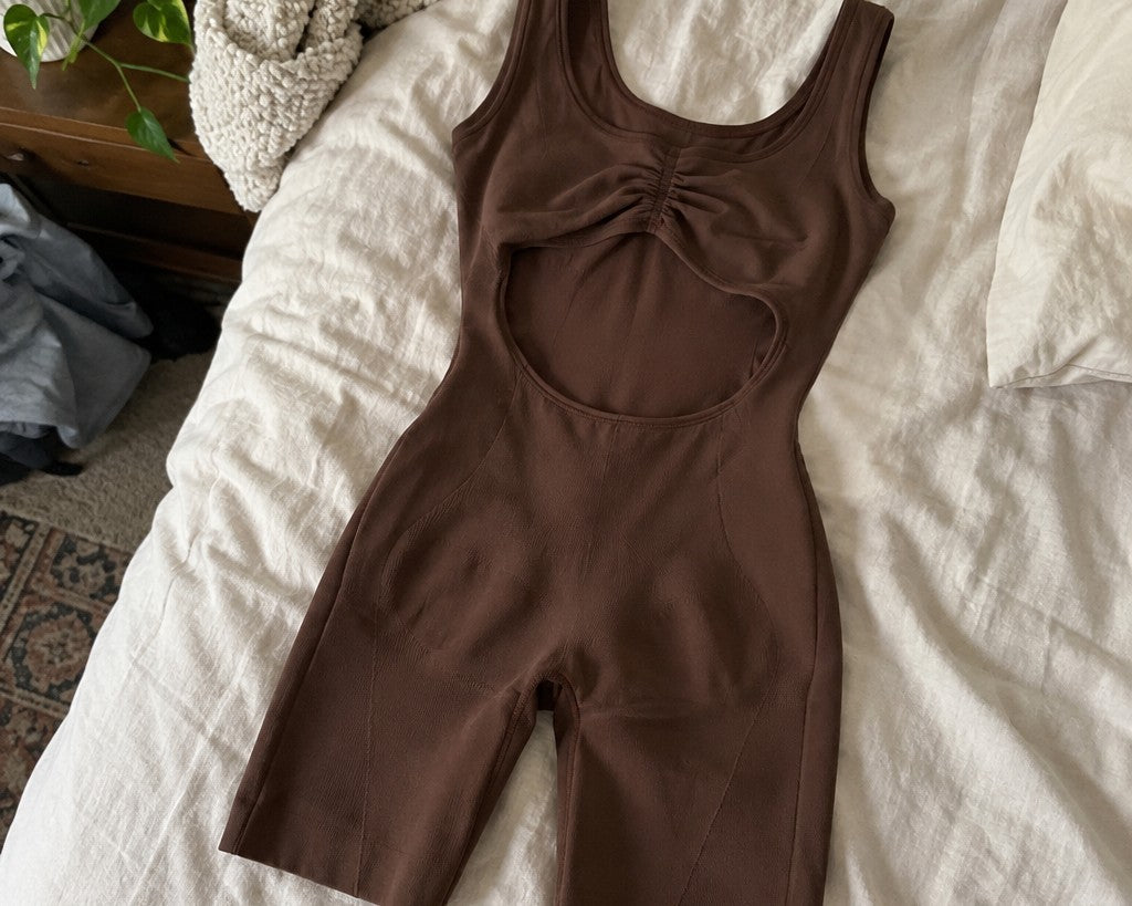 Scrunch Open Back